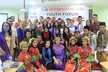 20 Mahasiswa Dari 7 Negara Hadiri 3Rd International Youth Forum Di Institut Stiami