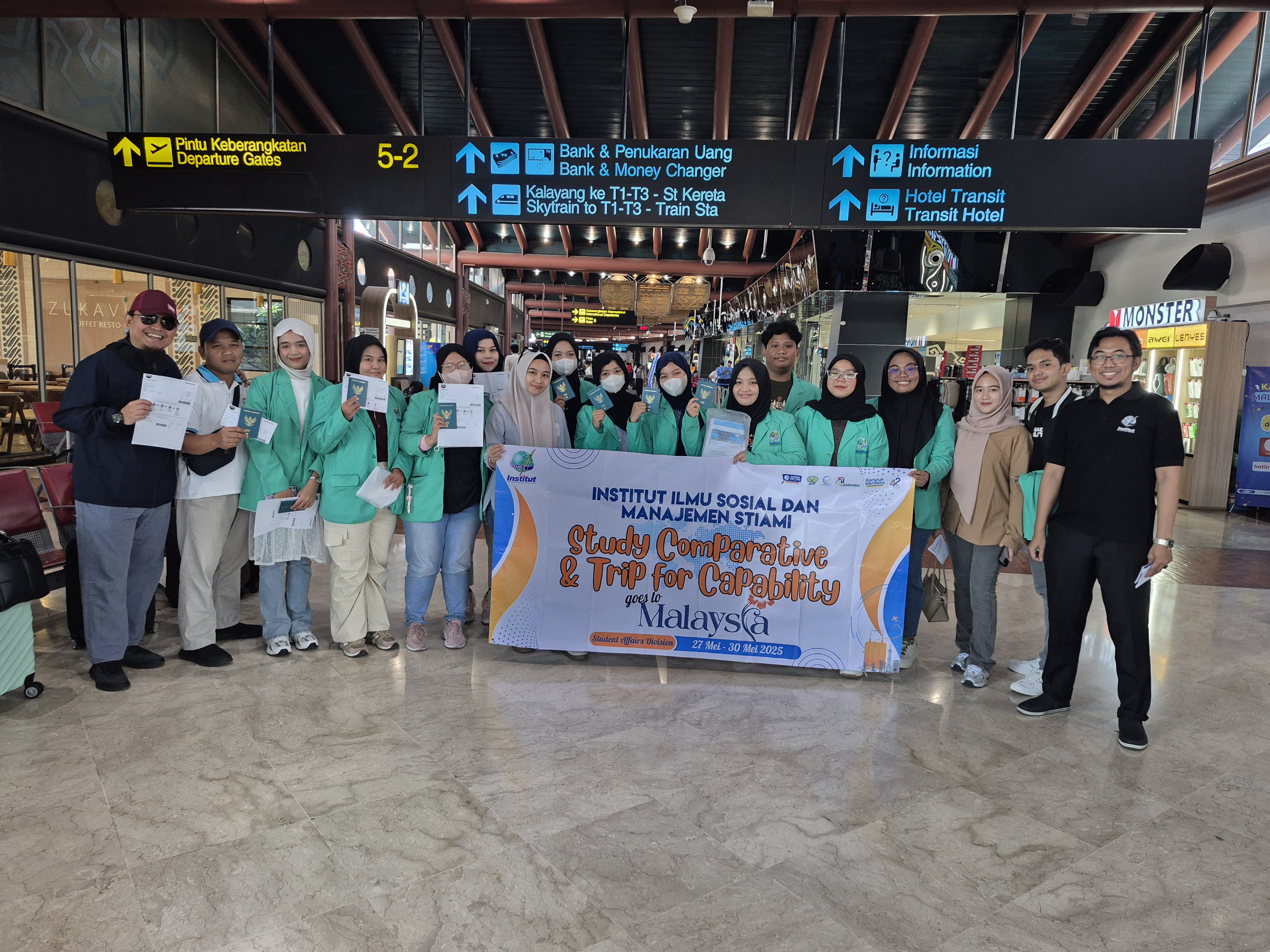 Institut STIAMI Selenggarakan Study Comparative & Trip For Capability Goes to Malaysia