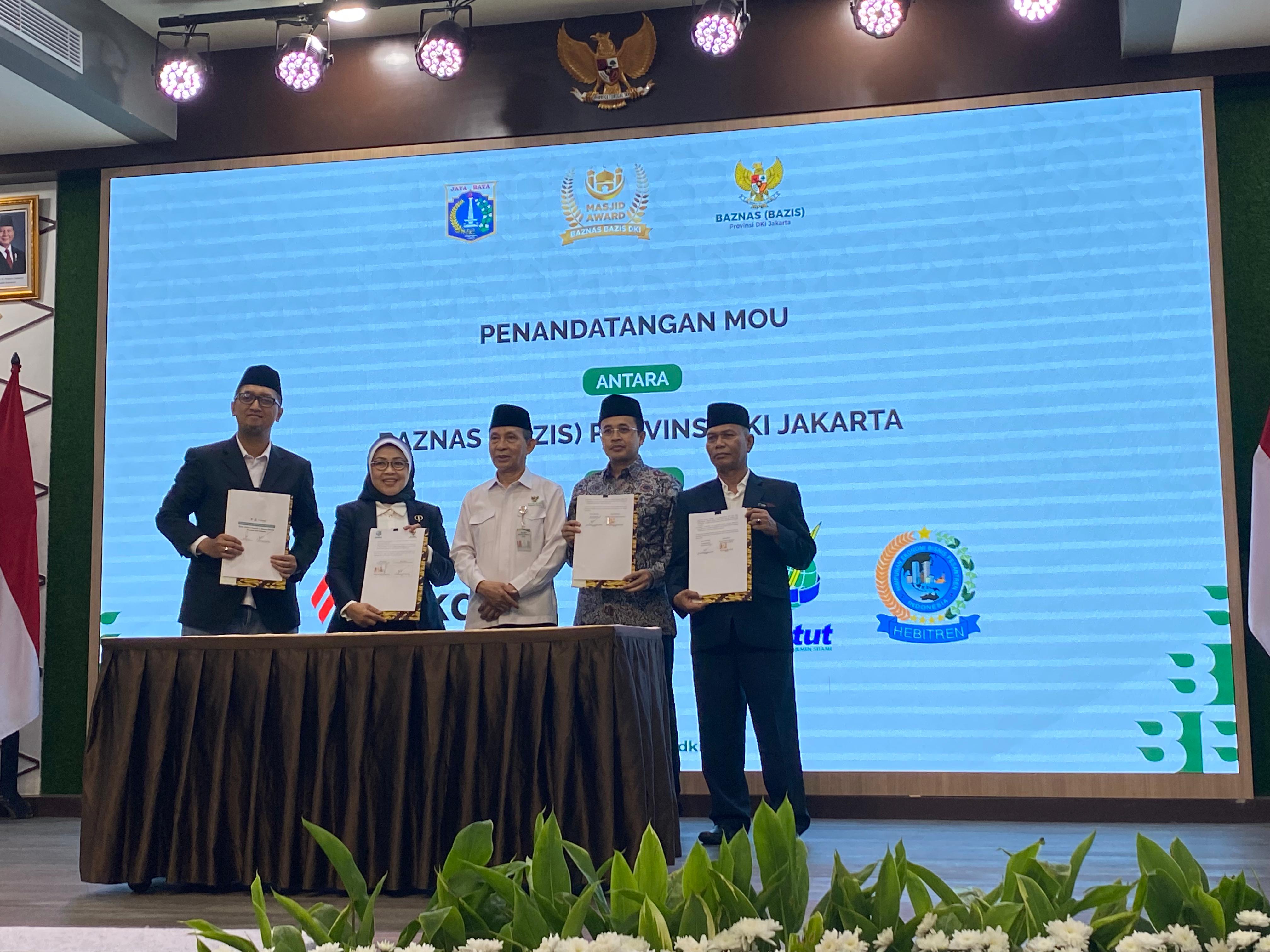 Institut STIAMI dan BAZNAS Jalin Kolaborasi Resmikan Unit Pengumpul Zakat di Lingkungan Kampus