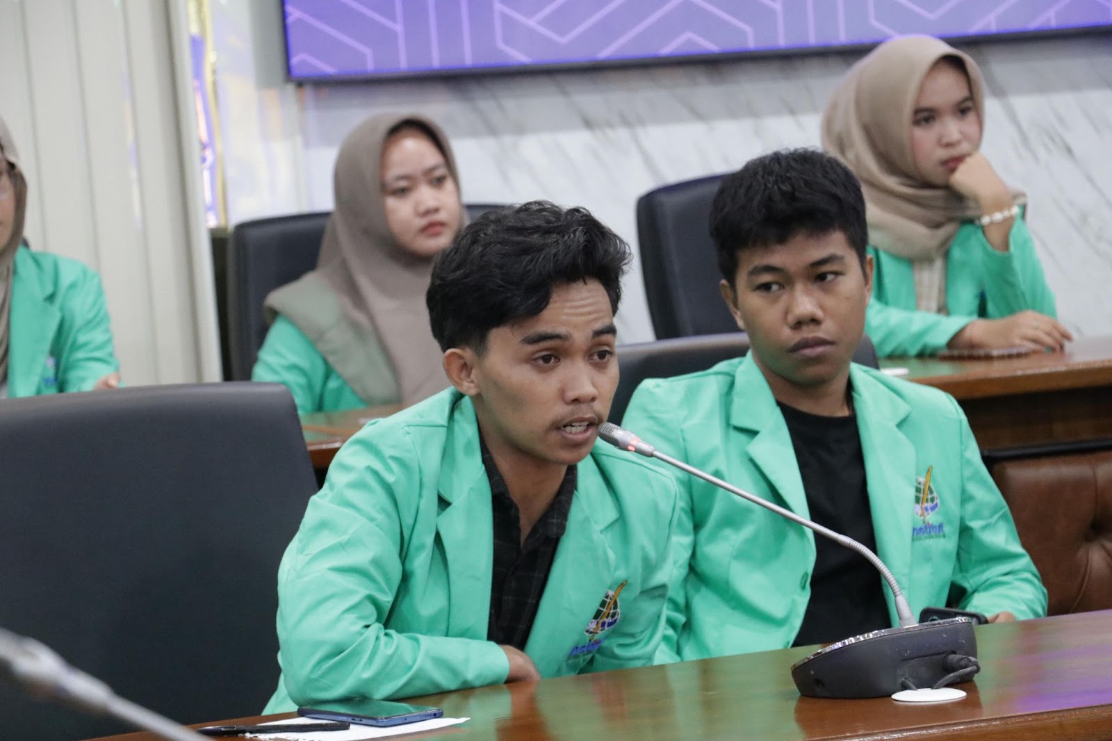 Tips Sukses Kuliah Manajemen Logistik di Jakarta: Raih Karier Gemilang Bersama Institut STIAMI!