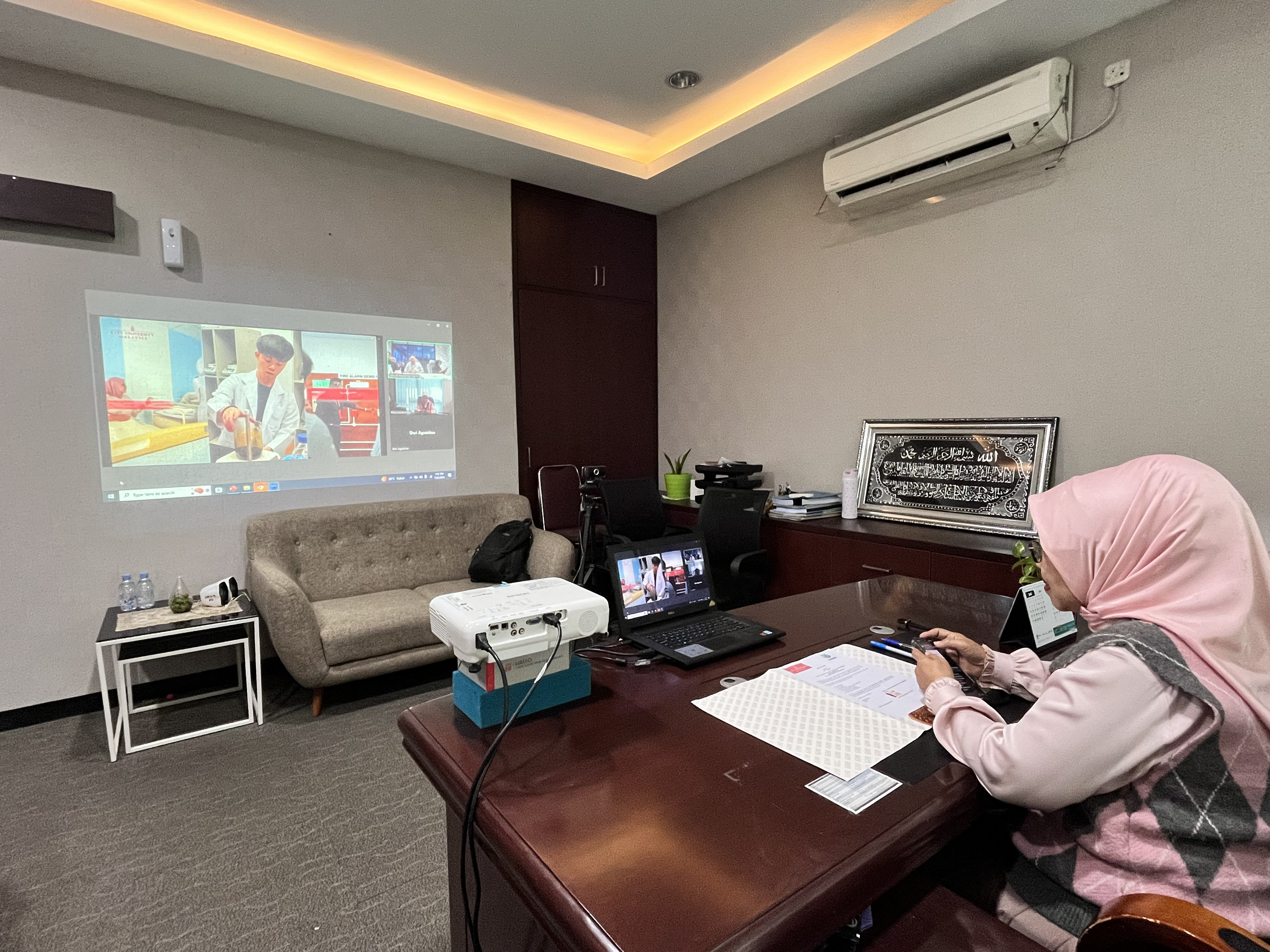 Institut STIAMI Jalin Kerja Sama Internasional dengan City University Malaysia