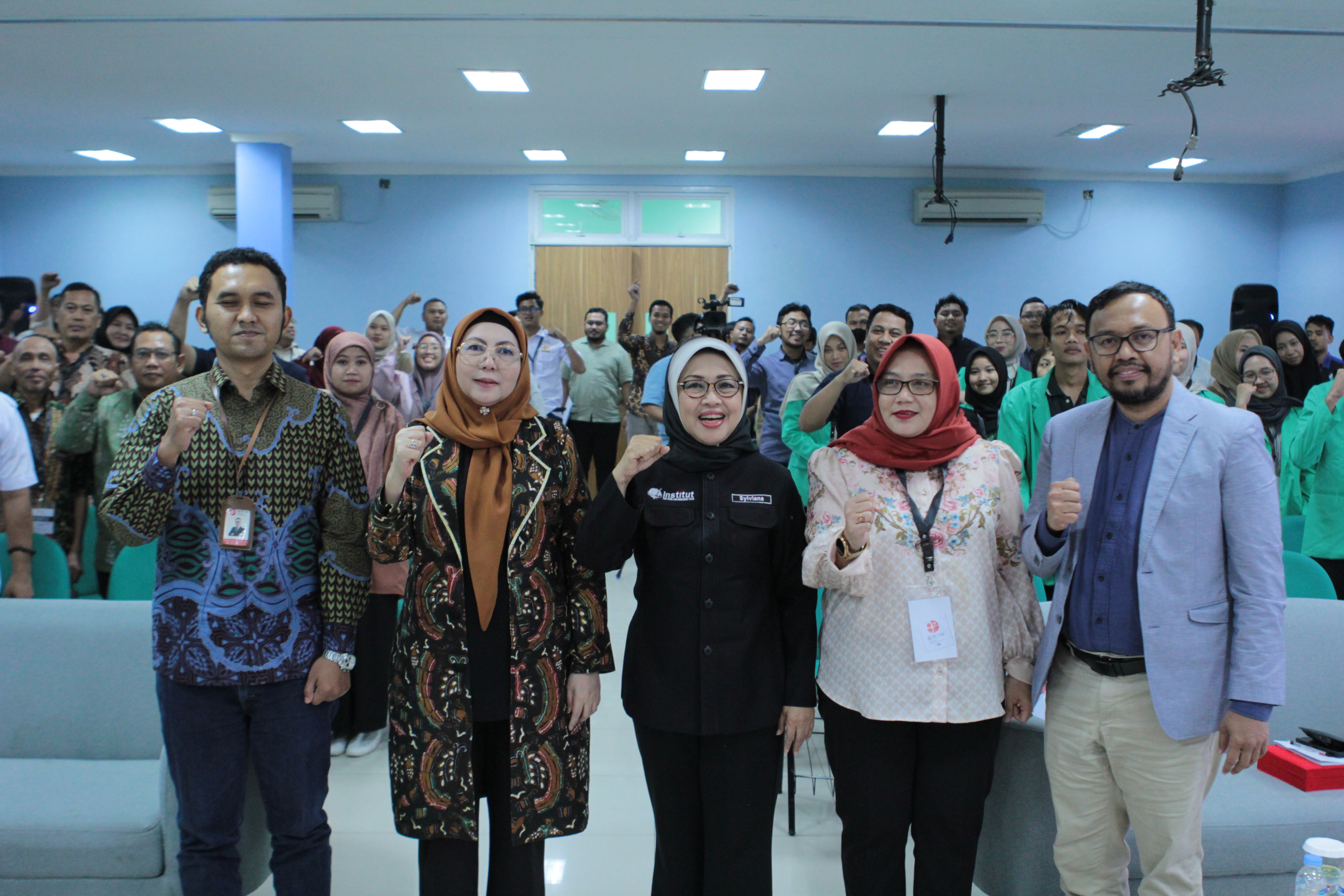 Penguatan Kepemimpinan Melalui Kolaborasi Strategis: Institut STIAMI Bersama BRIN dan Komisi X DPR RI Gelar Workshop “Leadership dan Manajemen Organisasi”
