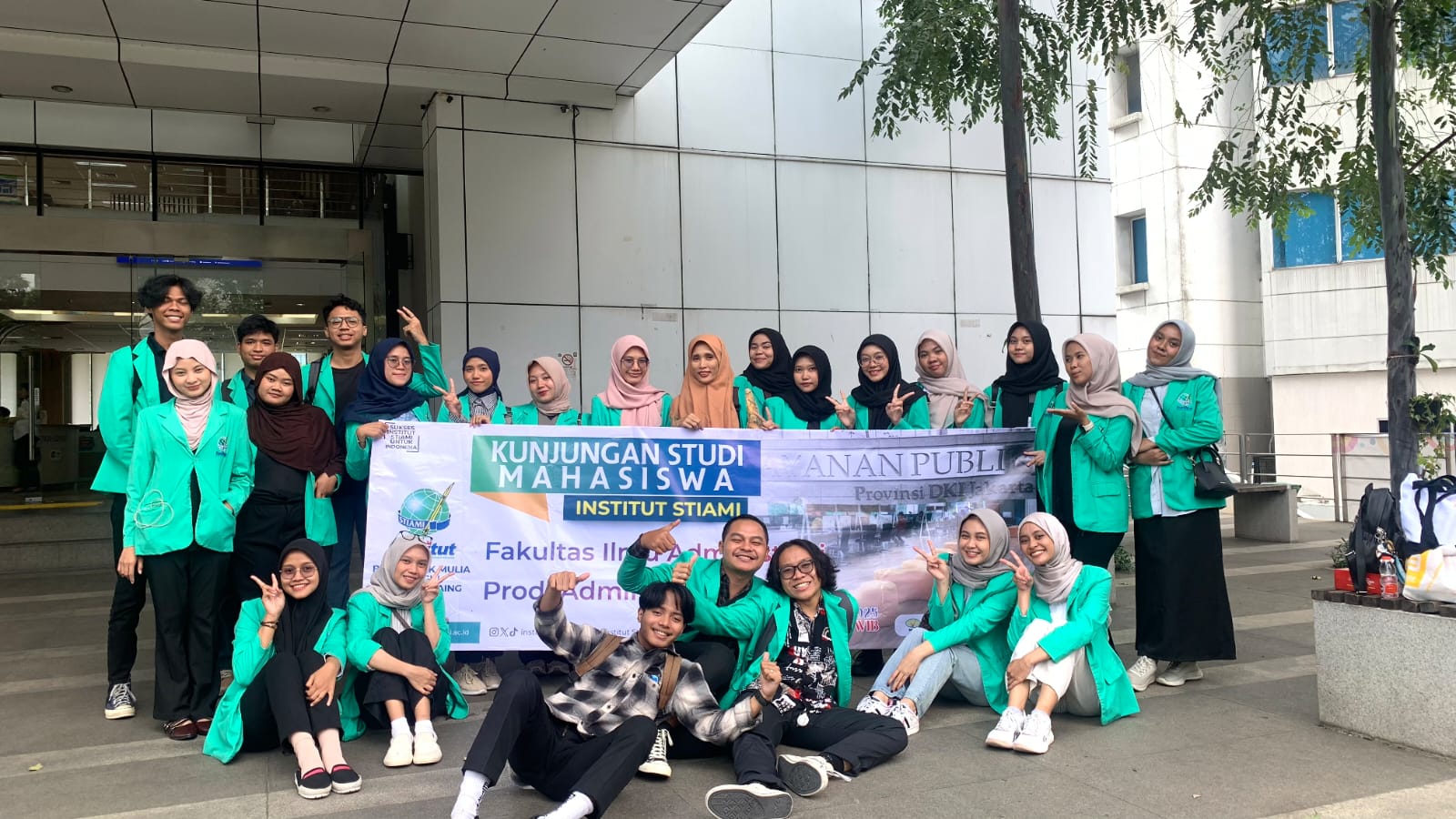 Kunjungan Studi Mahasiswa Administrasi Publik Ke Mal Pelayanan Publik Jakarta 