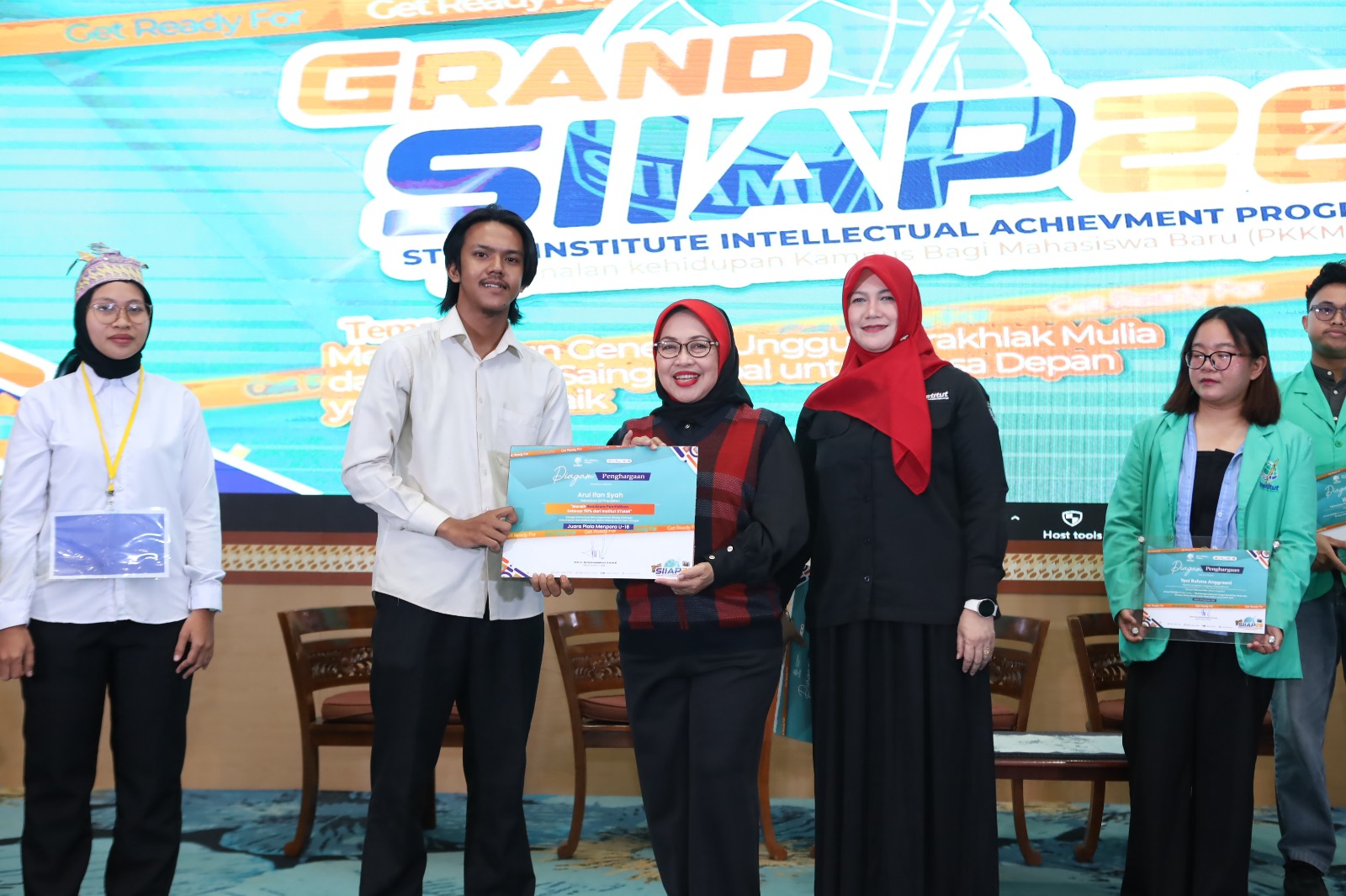 Institut STIAMI Berikan Beasiswa bagi Atlet Berprestasi, Wujud Komitmen Dukung Generasi Muda Berdaya Saing Global