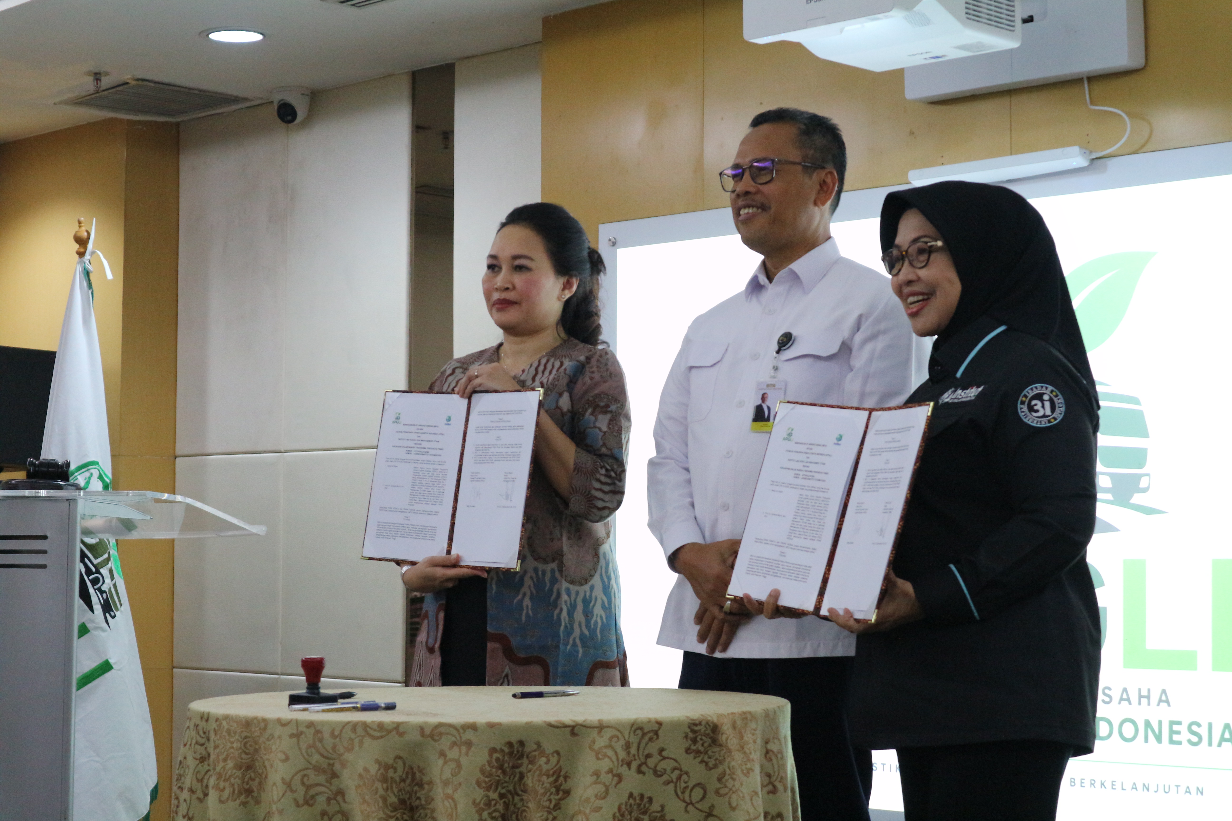 Perkuat Sinergi Pendidikan dan Industri, Institut STIAMI Tandatangani MoU dengan APGLI